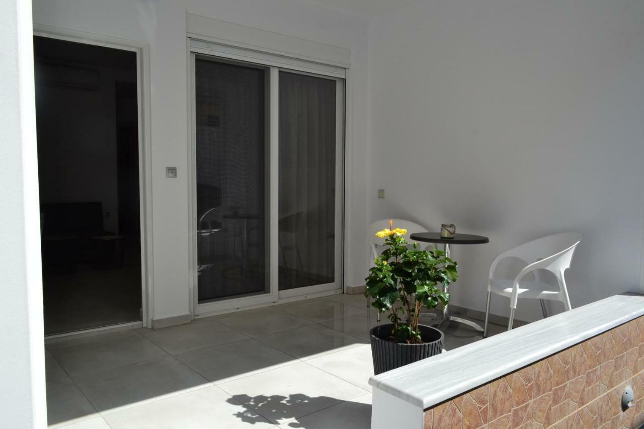 Paraskevi'S Apartments Kissamos Exterior photo