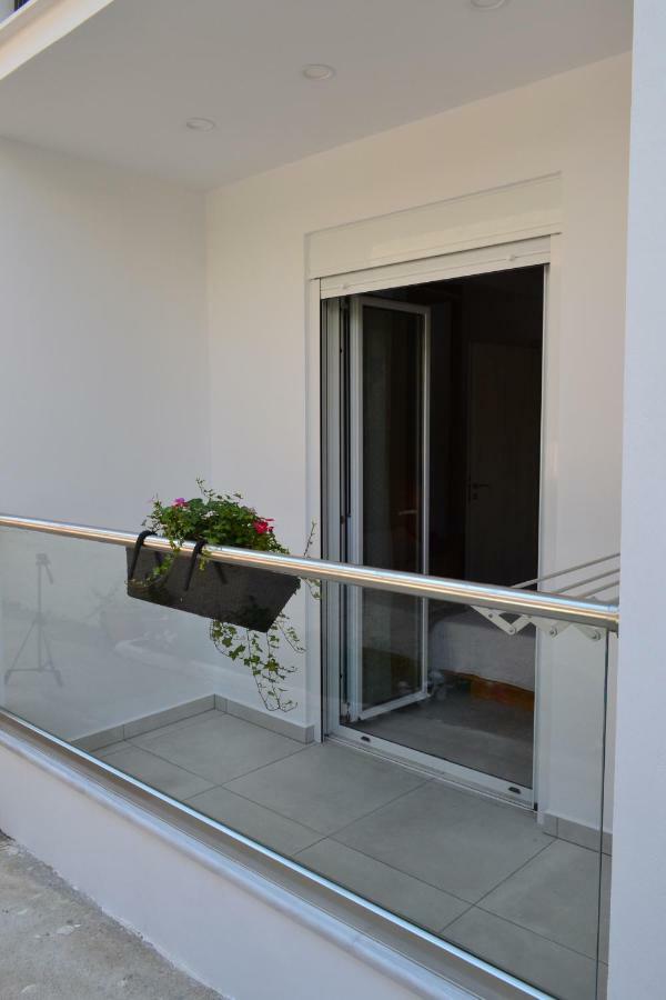Paraskevi'S Apartments Kissamos Exterior photo